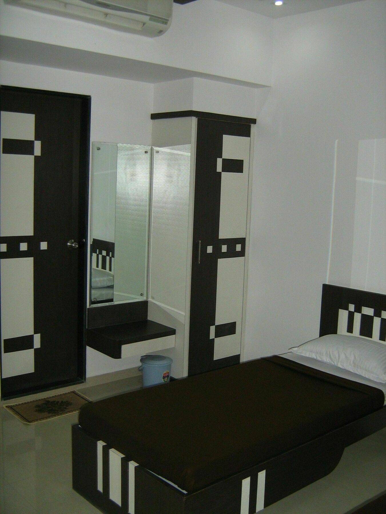 Hotel Apex Нави Мумбай Екстериор снимка